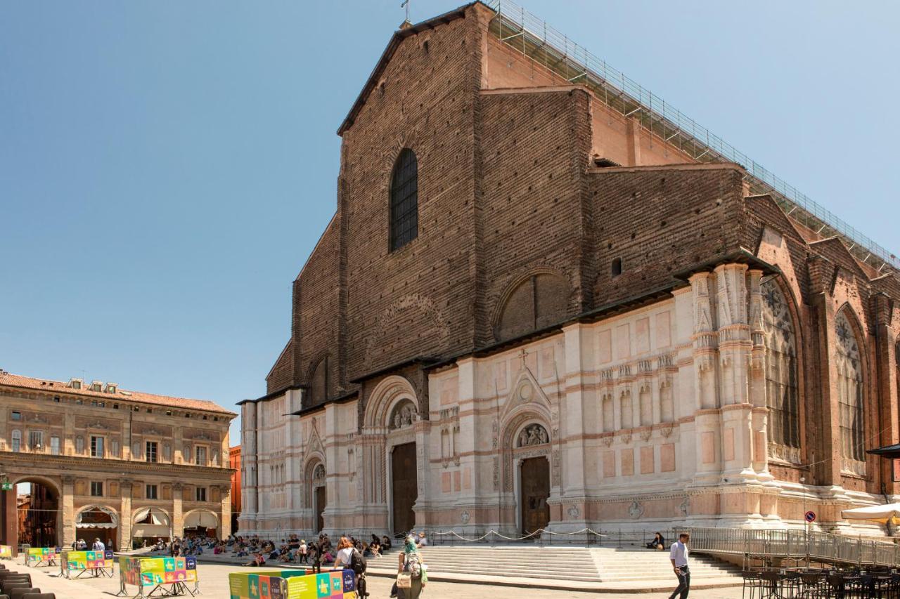 UR-NEST De' Fusari Bologna Buitenkant foto